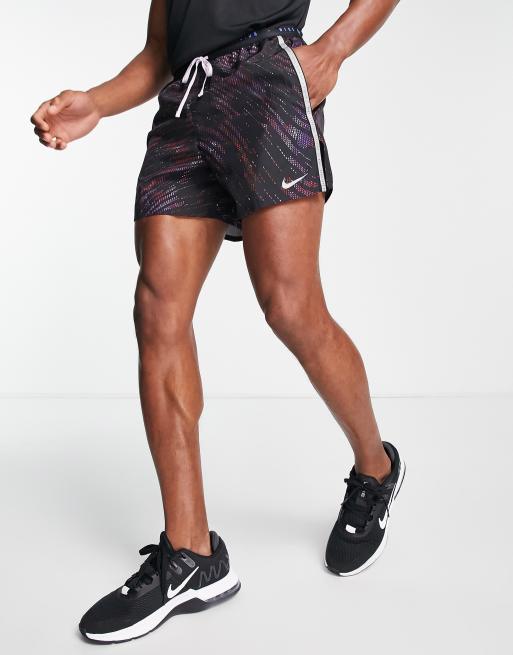 Nike Running Run Division Stride Dri-FIT 5 inch graphic shorts in black