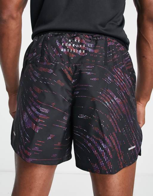 Nike Running Run Division Stride Dri-FIT 5 inch graphic shorts in