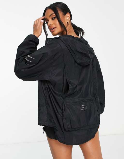 Nike Running – Run division – Svart packbar jacka