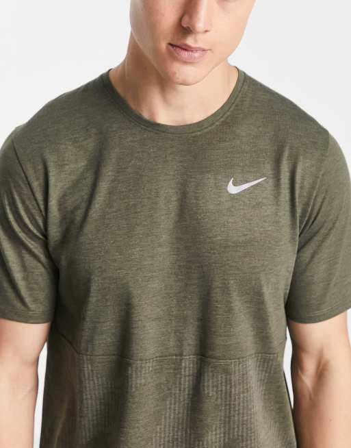 khaki green nike t shirt