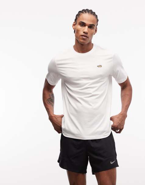 Nike Running Run Dri-FIT t-shirt in white - view 1
