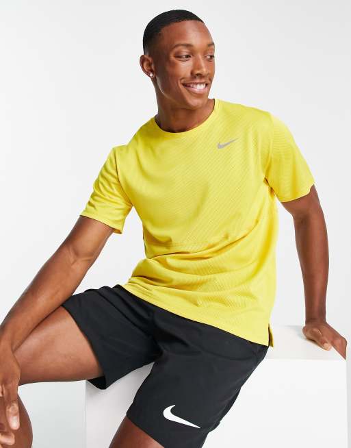 T-shirt de Running Homme Nike Dry Top - Jaune Fluo - Manches