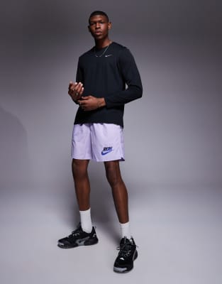 Nike Running Nike Running Run Energy Challenger Dri-FIT 7 inch shorts in purple-Blue