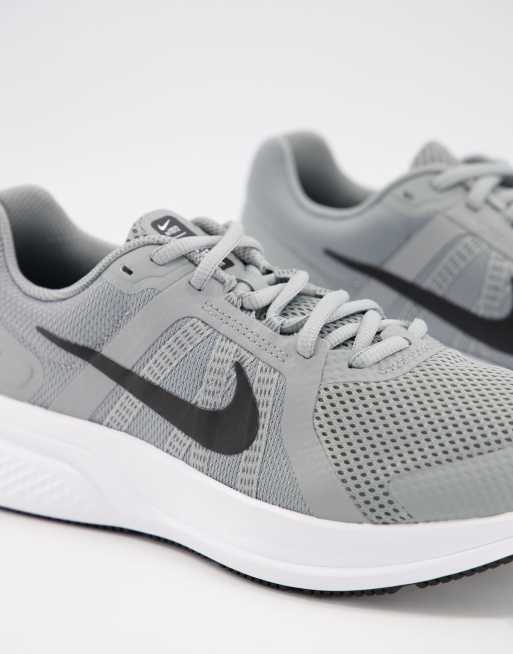 Grey nike 2025 running shoes