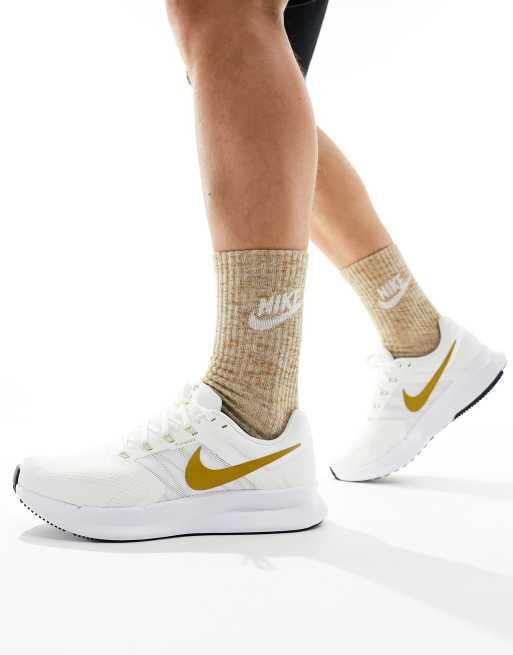 Nike tanjun clearance asos