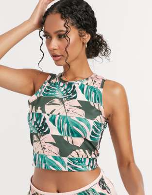 Nike Running runway crop tank with palm 