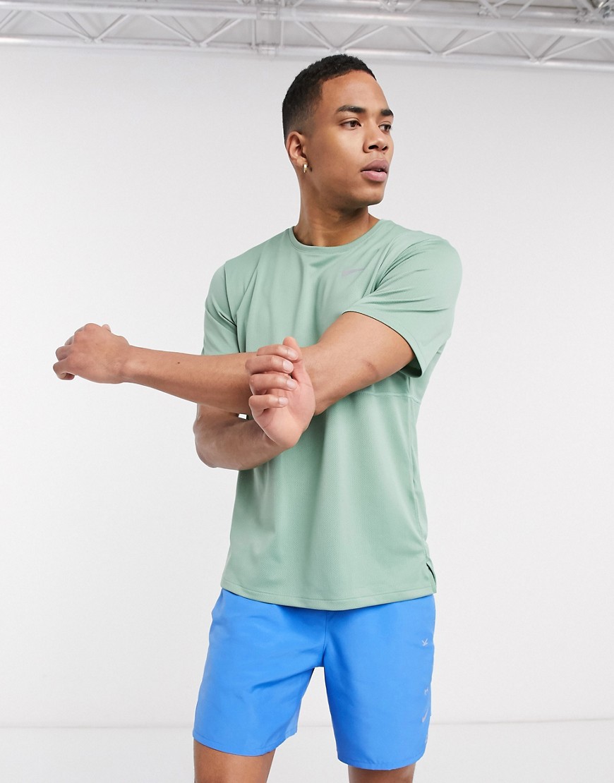 Nike Running - sølvfarvet åndbar t-shirt