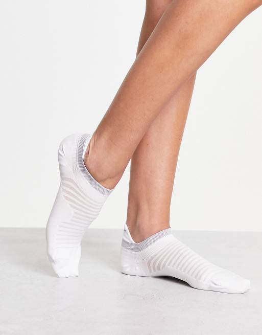 Nike no show trainer hot sale socks