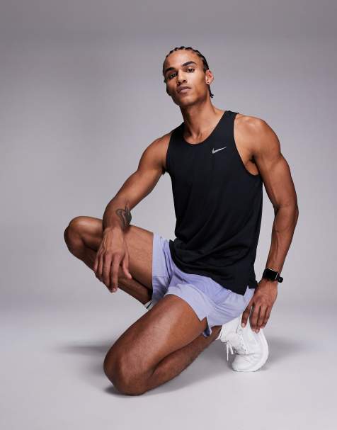 Nike Running - Stride - Dri-FIT - 5-inch short in lichtblauw - view 1