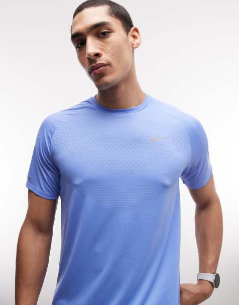 Nike Running - Stride Dri-FIT - Blå T-shirt - view 1