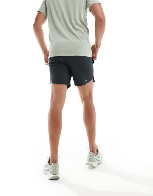 Nike Running – Stride Dri-FIT – Lauf-Shorts in Schwarz, 7 Zoll Schrittlänge, 5 von 5