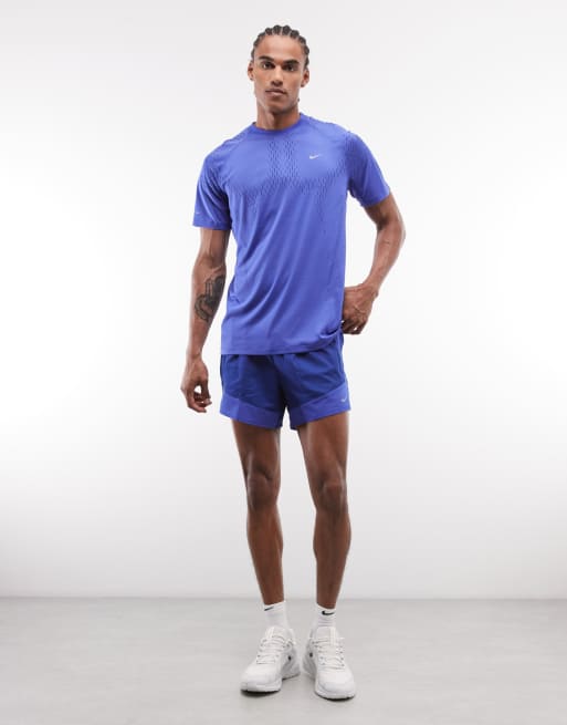 Nike Running – Stride Dri-FIT – Niebieski T-shirt, 2 z 5
