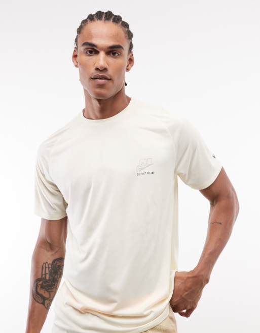 Nike Running - Stride Dri-FIT - Råhvid T-shirt med drømmeprint, 3 af 5