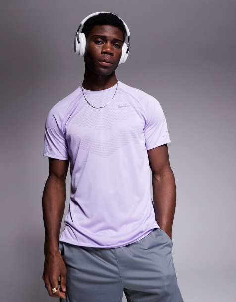 Nike Running - Stride - Dri-FIT - T-shirt in lila - view 1