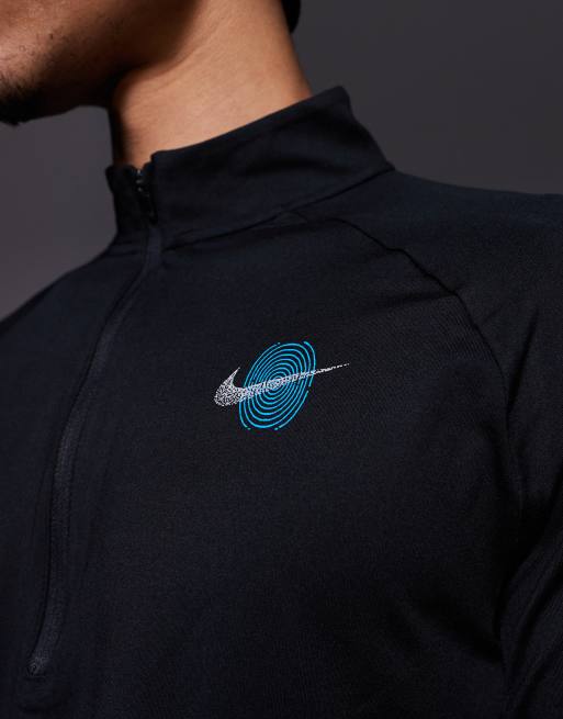 Nike Running – Stride Energy Dri-FIT – Langärmliges Oberteil in Schwarz mit kurzem Reißverschluss, 5 von 5