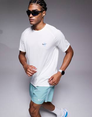 Nike Running Nike Running Stride Energy Dri-FIT t-shirt in white
