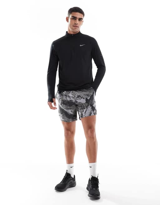 Nike ブラック セーター Mサイズ Amazon.com : Nike Men's Element 1/2 Zip Running Top Black