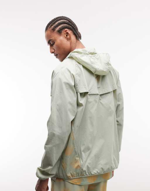 Nike Running Stride Repel dream print jacket in green, 5 of 5