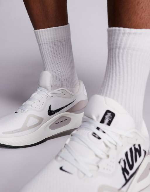 Nike Running - Structure 26 - Hvide sneakers med grå detaljer, 4 af 5