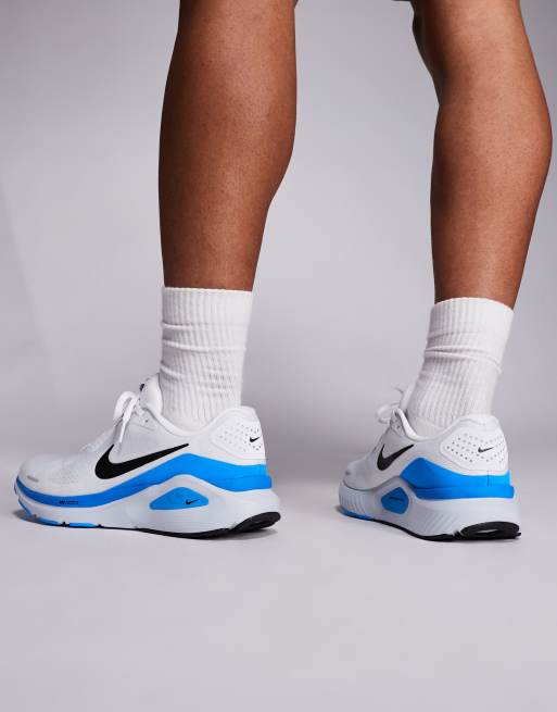 Nike Running Structure 26 sneakers in white and blue, 3 of 5