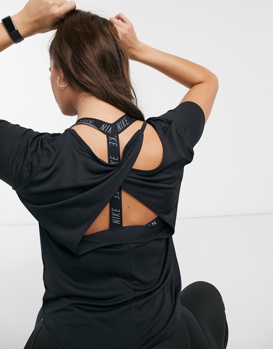Nike Running – Svart t-shirt med snurrad rygg