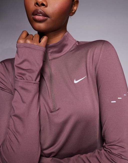 Nike Running – Swift Dri-FIT – Langärmliges Oberteil in Dunkellila mit kurzem Reißverschluss, 2 von 4