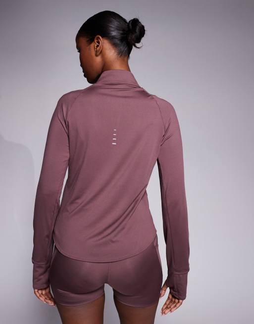 Nike Running - Swift - Dri-FIT - Mørkelilla top med halv lynlås og lange ærmer, 3 af 4