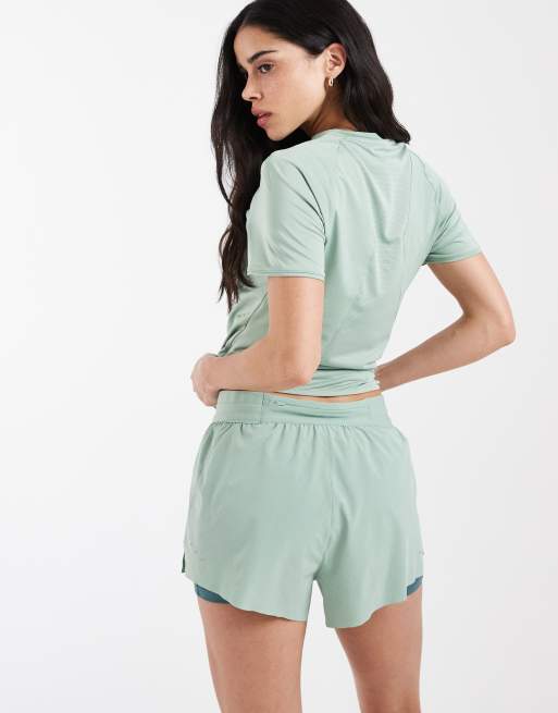 Nike Running - Swift Dri-FIT - Pantaloncini 2 in 1 verdi a vita medio alta, 4 di 5