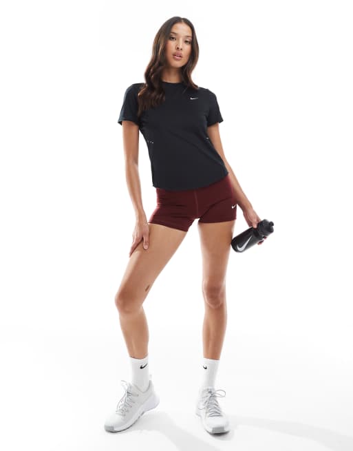 Nike Running Swift Dri-Fit t-shirt in black, 3 of 4