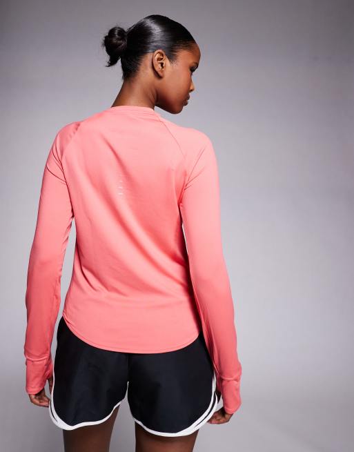 Nike Running - Swift Dri-FIT - Top a maniche lunghe rosa, 3 di 4