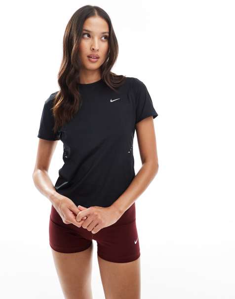 Nike Running - Swift - T-shirt en tissu Dri-FIT - Noir - view 1