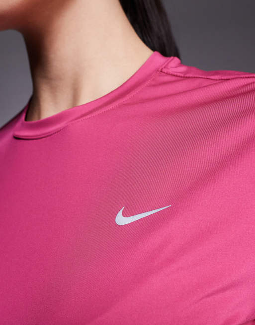 Nike Running Swift t-shirt in pink, 2 of 4