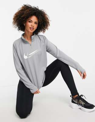 nike swoosh half zip running top