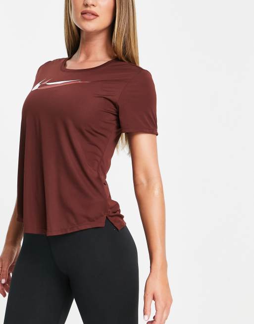 Bronze shop nike shirt