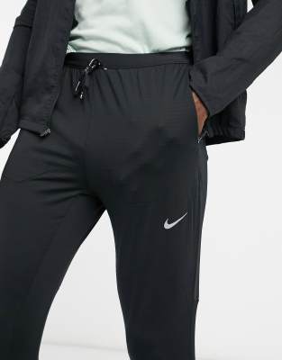 nike running phantom essentials