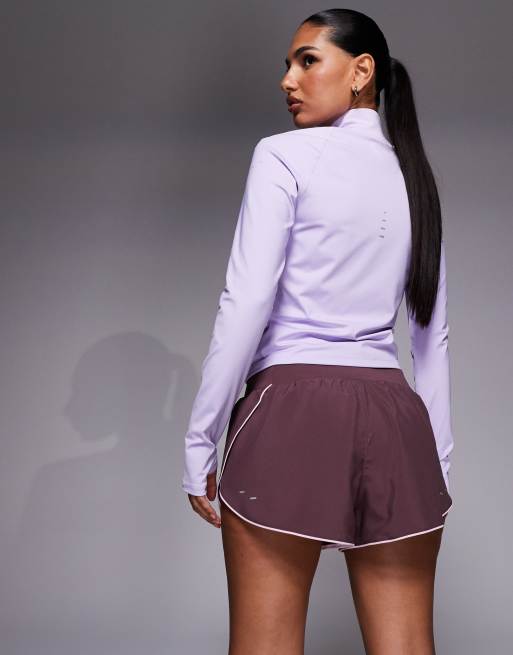 Nike Running – Tempo Dri-FIT – Bruna shorts med medelhög midja och swoosh-logga, 4 av 5