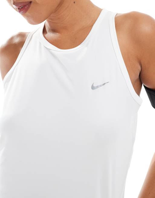 Nike Running - Tempo Dri-FIT - Canotta bianca, 3 di 4