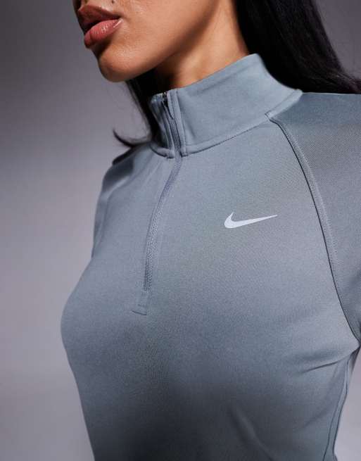 Nike Running - Tempo Dri-FIT - Grå T-shirt med halv lynlås og lange ærmer , 4 af 4