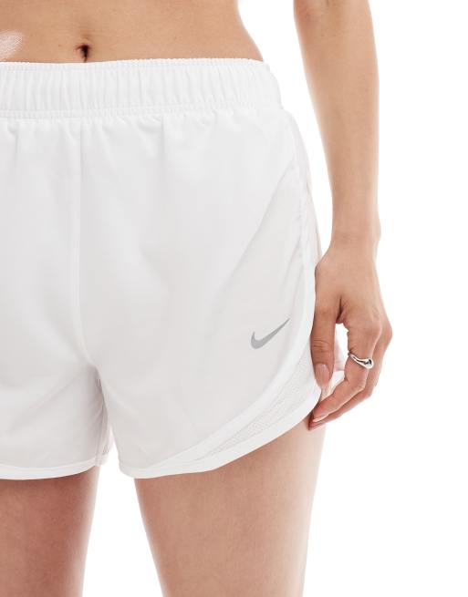 Nike Running - Tempo Dri-FIT - Hvide 3-tommer-shorts med mellemhøj talje, 4 af 5