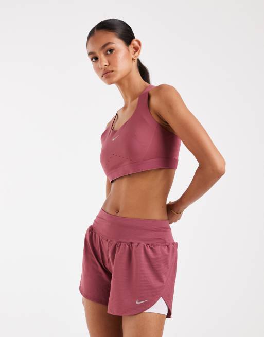 Nike Running Tempo Dri-FIT Mesh 2-in-1-Shorts in Pink, 2 von 5