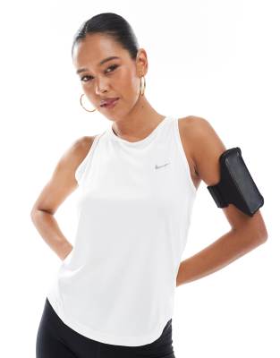 Nike Running - Tempo Dri-FIT - Trägertop in Weiß