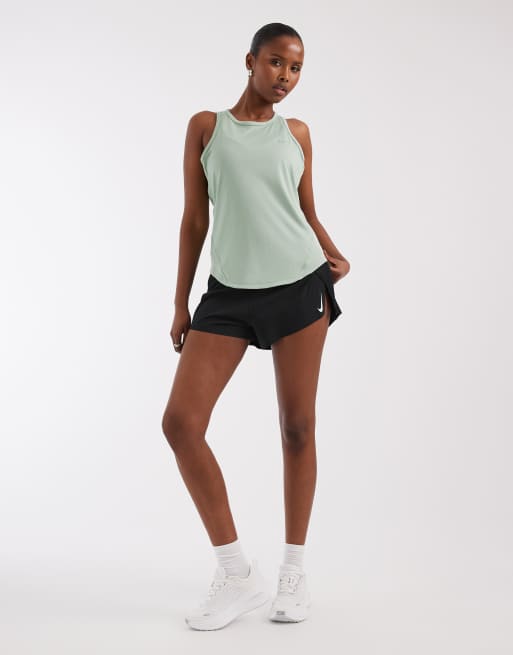 Nike Running Tempo Dri-FIT vest in green , 4 of 4