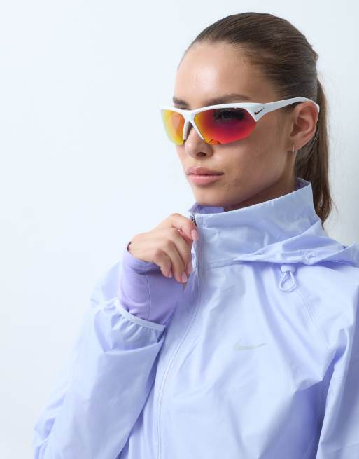 Nike Running Tempo Repel jacket in lilac, 2 of 5
