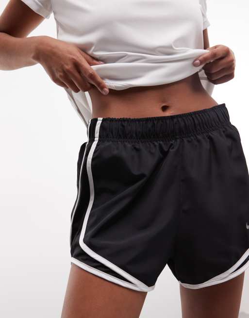 Nike Running - Tempo - Short 3 pouces à taille mi-haute en tissu Dri-FIT - Noir et blanc, 3 de 5