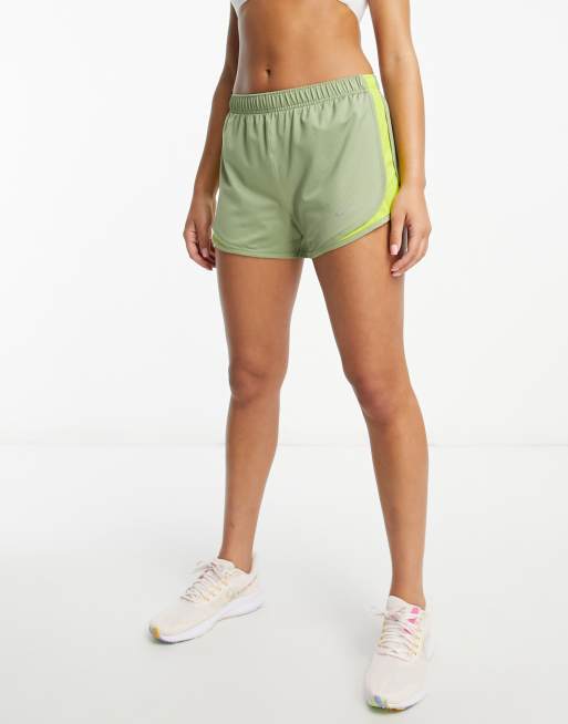 Shorts Nike Tempo Running Feminino