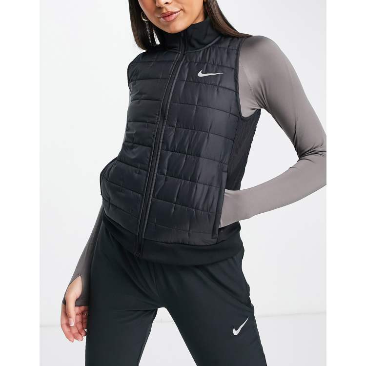 Nike essential outlet running vest