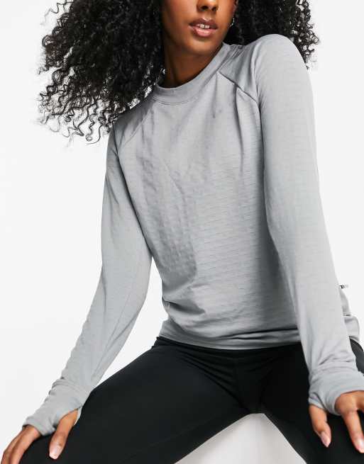 Nike therma hotsell crew top