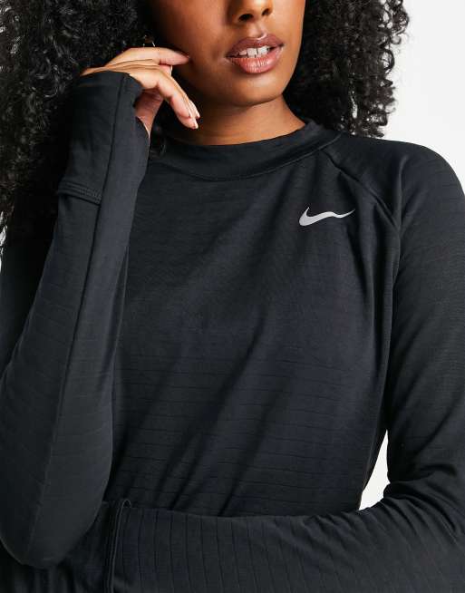 Nike therma crew top sale