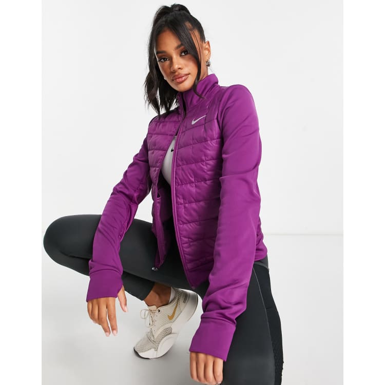 Nike essential best sale filled jacket