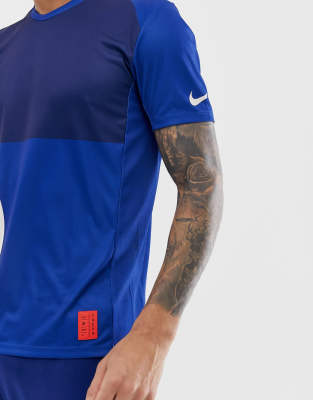 nike running jersey